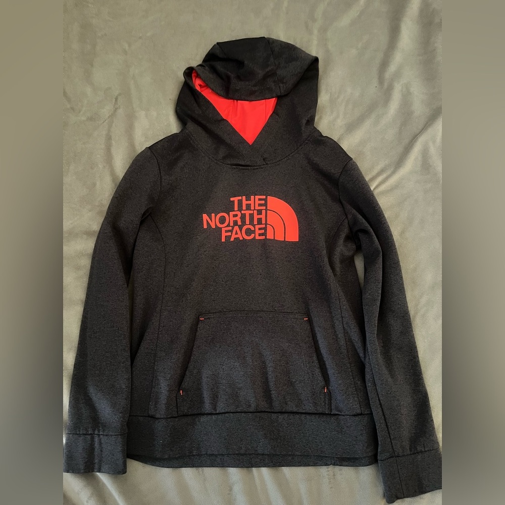 Women’s Northface Hoodie